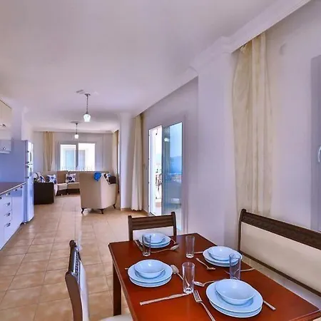 Antiphellos Apartment דירה